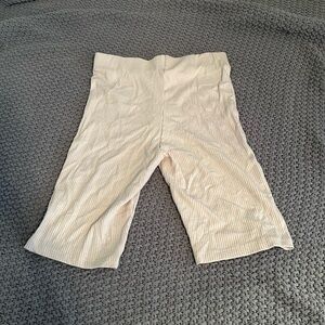 h and m, biker short, crème, size xs